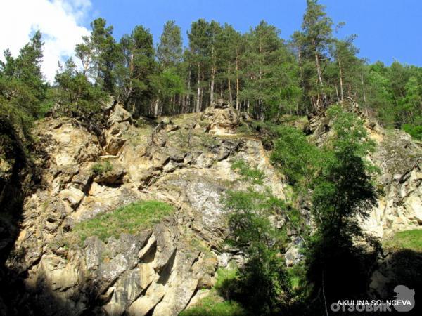 Долина Адыр-Су, подножие горы Уллу-Тау фото