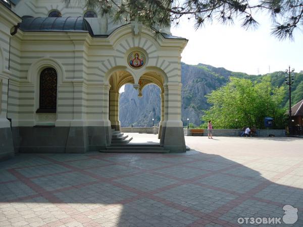 Церковь Воскресения Христова (Украина, п. Форос) фото