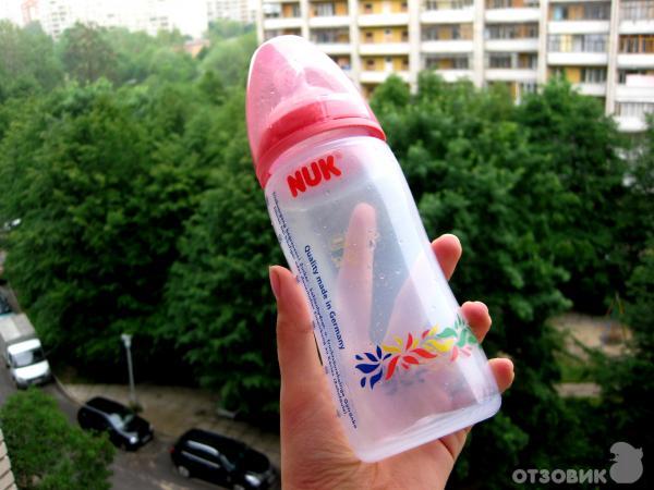 Бутылочка для кормления NUK с функцией анти-колик фото