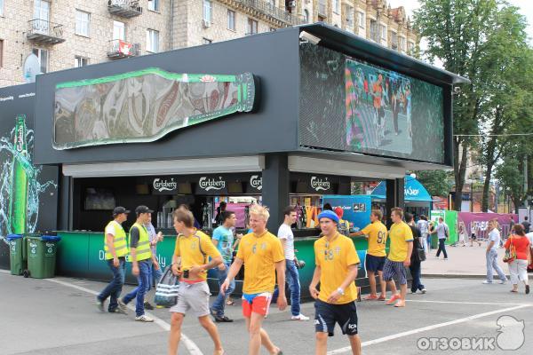 Фанзона Чемпионата Европы по футболу 2012 на Крещатике (Украина, Киев) фото