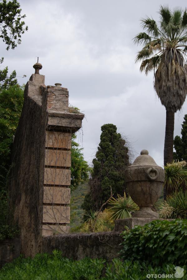 парк del laberint d'horta (испания, барселона) фото