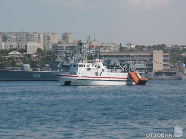 Парад кораблей в Севастополе в честь Дня военно-морского флота фото