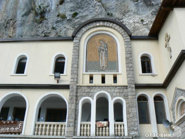 Монастырь Острог (Черногория, Даниловград) фото