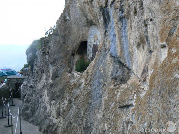 Монастырь Острог (Черногория, Даниловград) фото