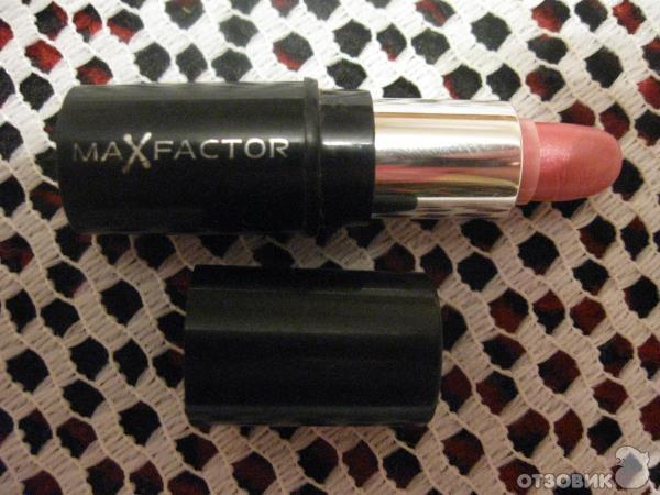 Губная помада Max Factor Colour Collection Lipstick фото