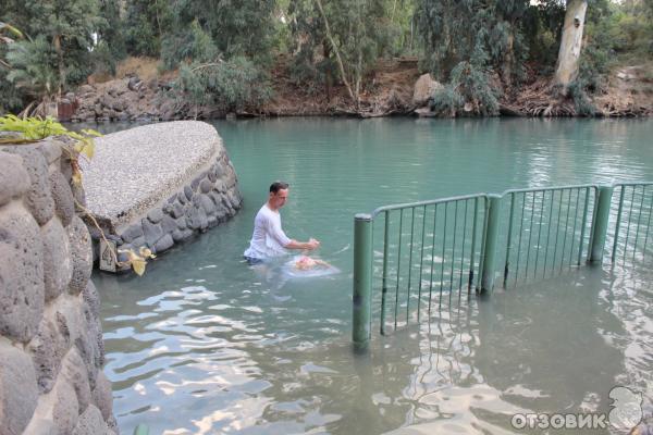 Крещение в реке Иордан (Израиль) фото