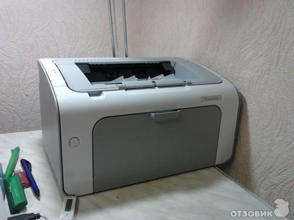 Лазерный принтер HP LaserJet P1102 фото