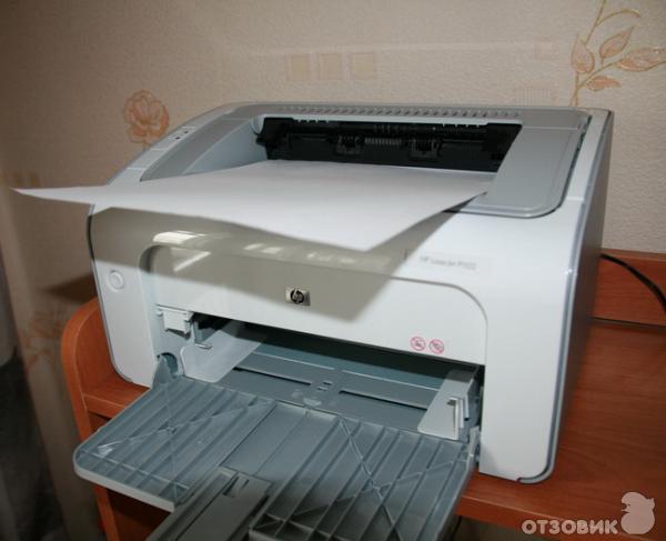 Лазерный принтер HP LaserJet P1102 фото