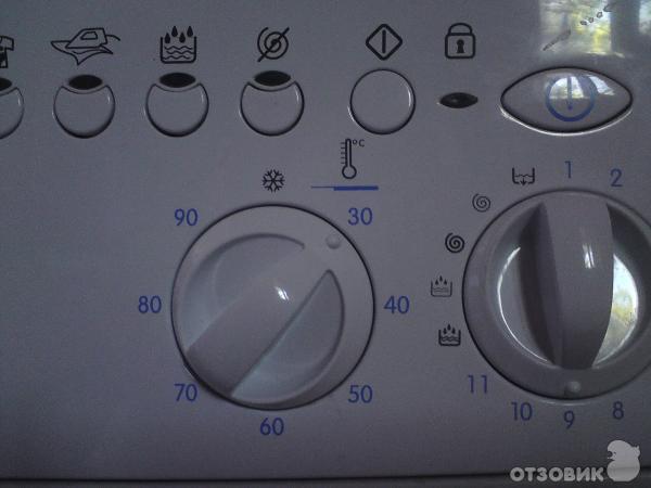 Стиральная машина Indesit WISL 102 фото