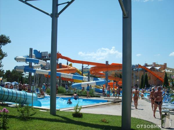 Аквапарк Золотая бухта (Россия, Геленджик) фото