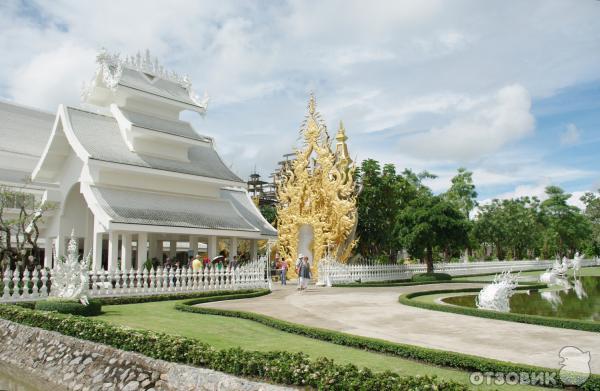 Ват Ронг Кхун (Wat Rong Khun) Белый Храм (Тайланд, Чианг Рай) фото