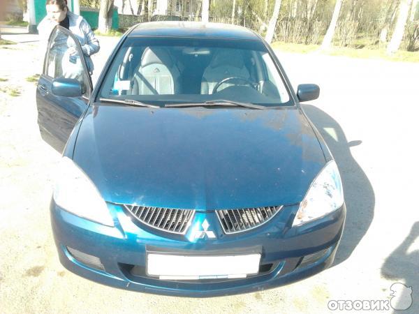 Автомобиль Mitsubishi Lancer 9 cедан фото