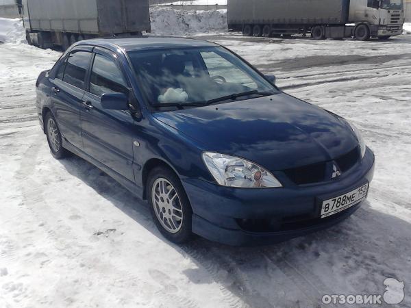 Автомобиль Mitsubishi Lancer IX фото