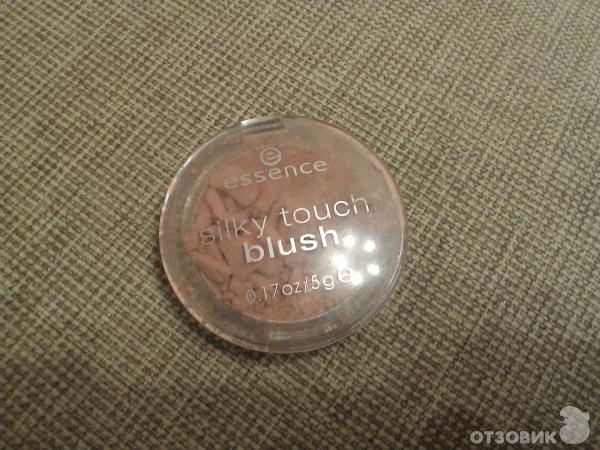 Румяна Essence Silky touch blush фото