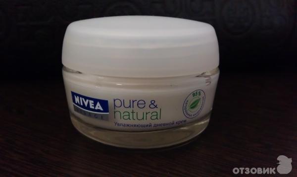 Увлажняющий дневной крем Nivea Visage Pure & Natural фото