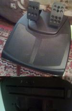 Руль Logitech MOMO Racing Force Feedback фото