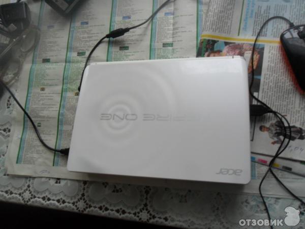 Нетбук Acer Aspire One D270 фото