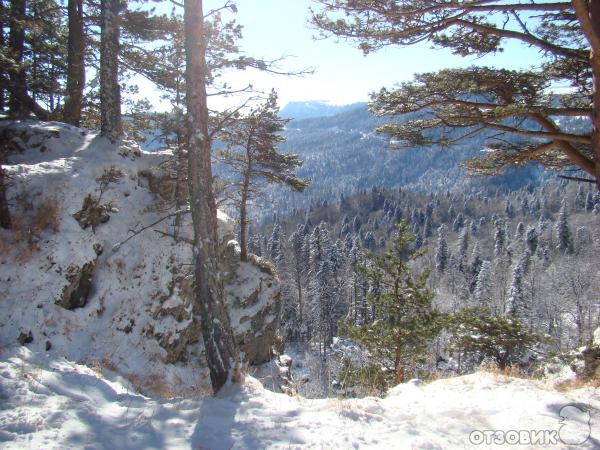 Азиш тау гора. Азиш тау адыгея. Азиш тау адыгея. Пещера азиш тау лагонаки. Азиш тау адыгея.